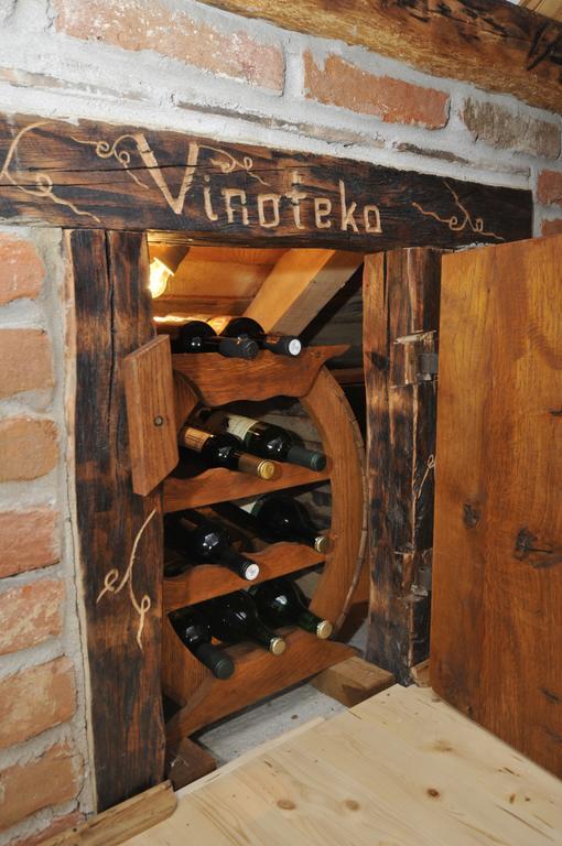 Country House Tunjina Kuca Stara Kapela Pension Pavlovci Buitenkant foto