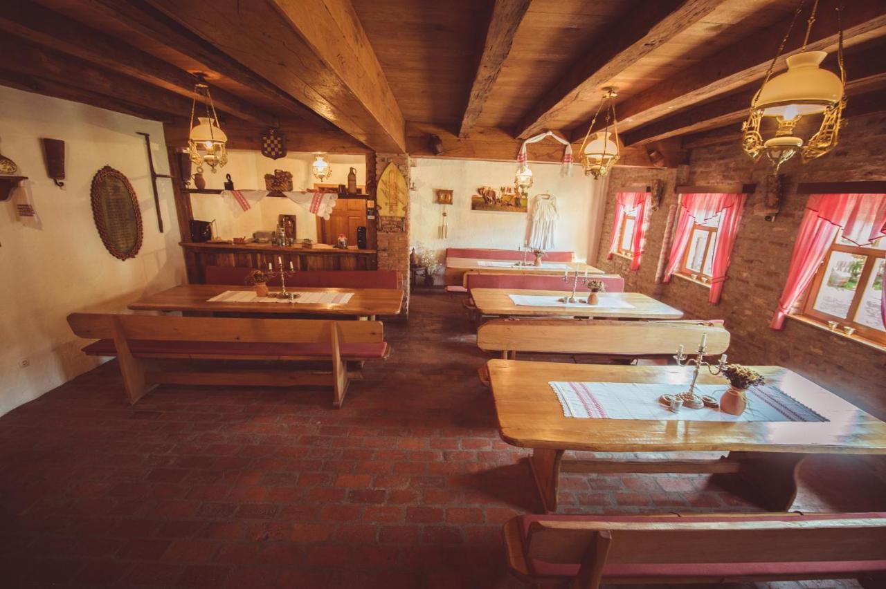 Country House Tunjina Kuca Stara Kapela Pension Pavlovci Buitenkant foto